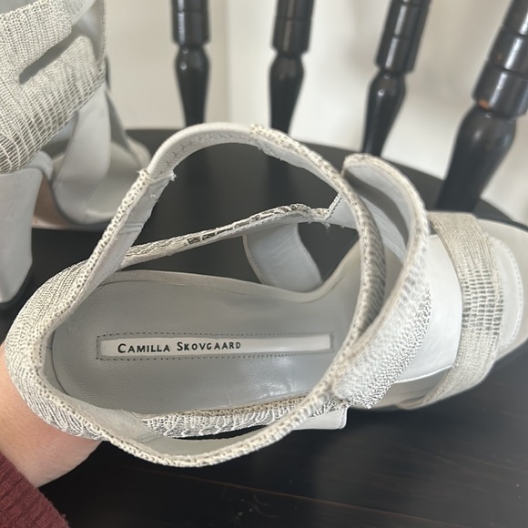 BRAND NEW ~ Camilla Skovgaard Cloud Roller Shoes ~ size 6.5 - Picture 4 of 7